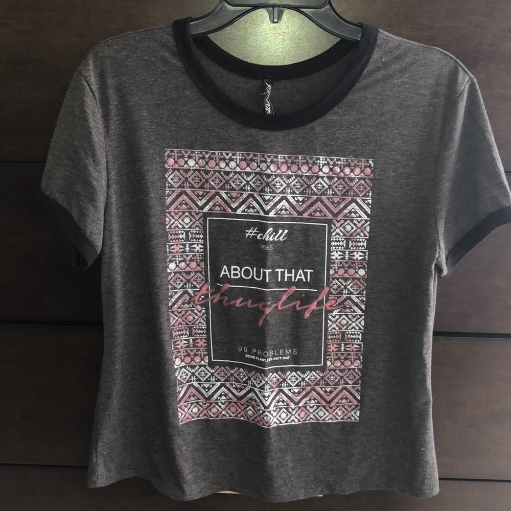 Rue 21 | Gray "Thug Life" Graphic T-shirt